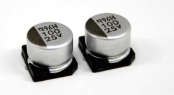 黑金剛電容的額定電壓和容量如何選擇?